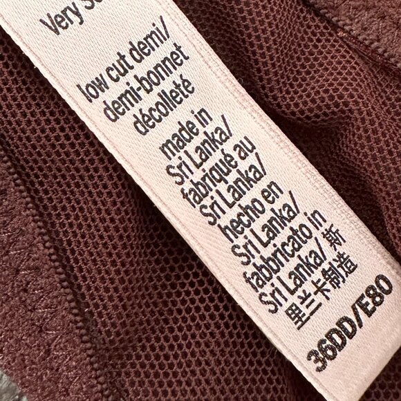 NWOT Victoria's Secret Very Sexy Low Cut Demi Underwire Bra 36DD Unlined - Picture 5 of 6